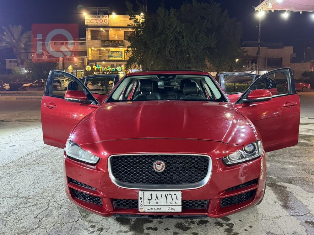 جاگوار XE